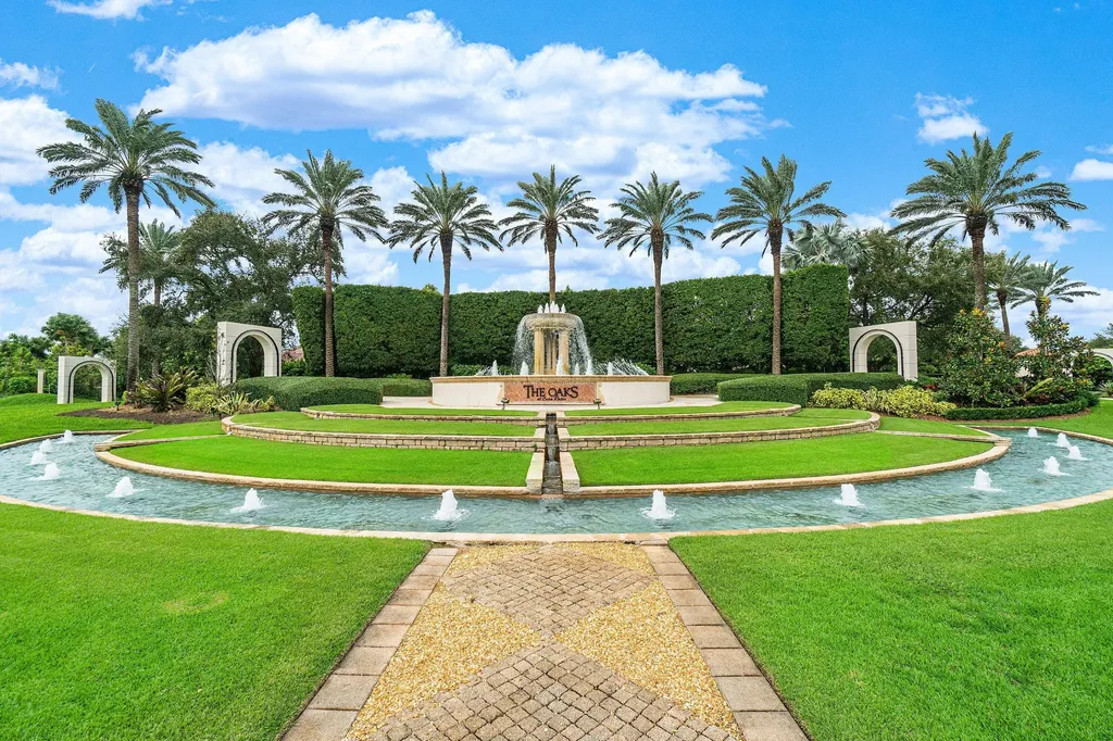 9253 Este Lago Drive Boca Raton FL 33496