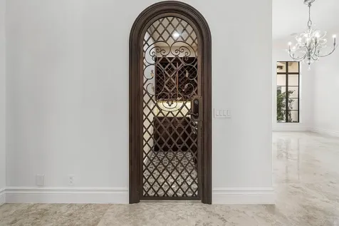 9253 Este Lago Drive Boca Raton FL 33496