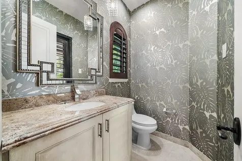 9253 Este Lago Drive Boca Raton FL 33496