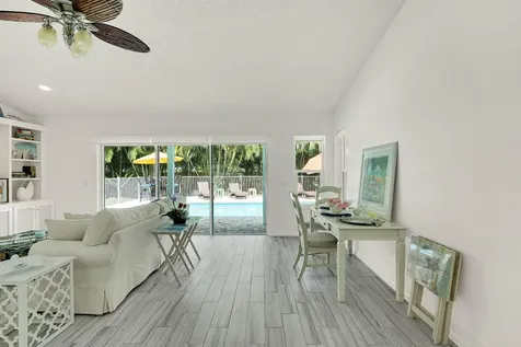 3824 SE Fairway E Stuart FL 34997