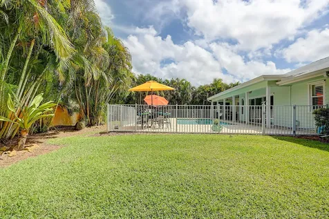 3824 SE Fairway E Stuart FL 34997