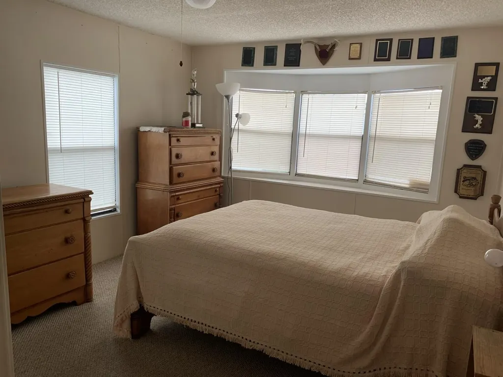 8 SE Hernando Lane Port St Lucie FL 34952