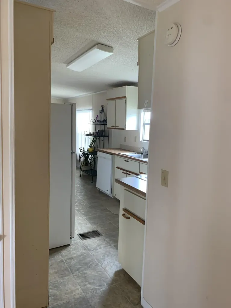 8 SE Hernando Lane Port St Lucie FL 34952