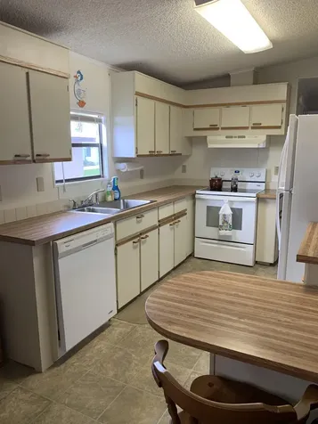 8 SE Hernando Lane Port St Lucie FL 34952