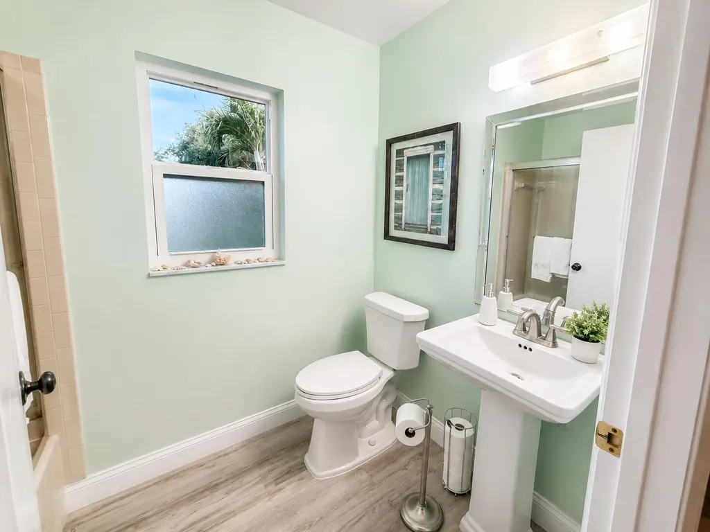 18959 Cherborg Drive Boca Raton FL 33496