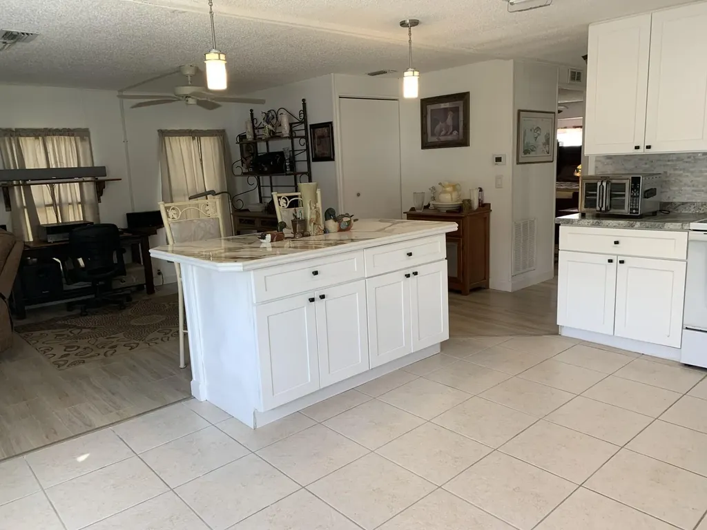 8 Brisa Lane Port St Lucie FL 34952