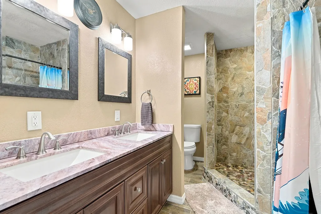 482 SE Galleon Lane Port St Lucie FL 34983