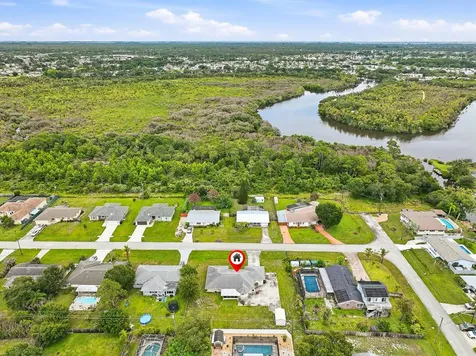 482 SE Galleon Lane Port St Lucie FL 34983