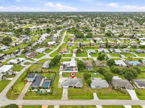482 SE Galleon Lane Port St Lucie FL 34983