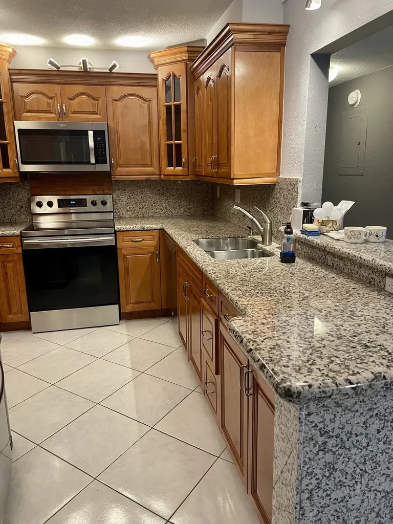740 S Federal Highway Pompano Beach FL 33062