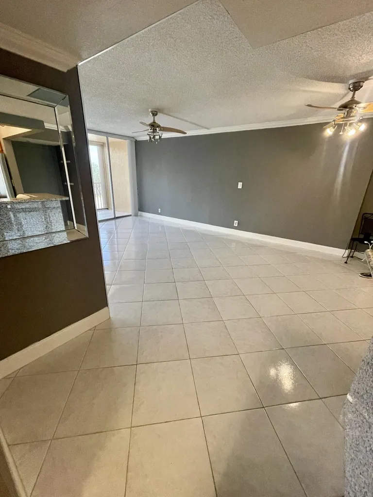 740 S Federal Highway Pompano Beach FL 33062
