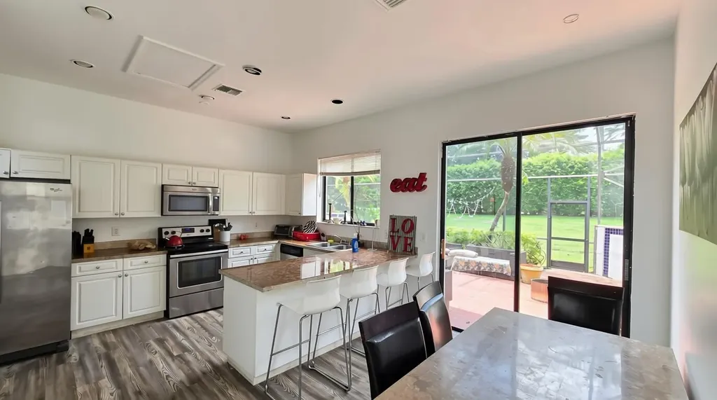 6510 Via Rosa Boca Raton FL 33433