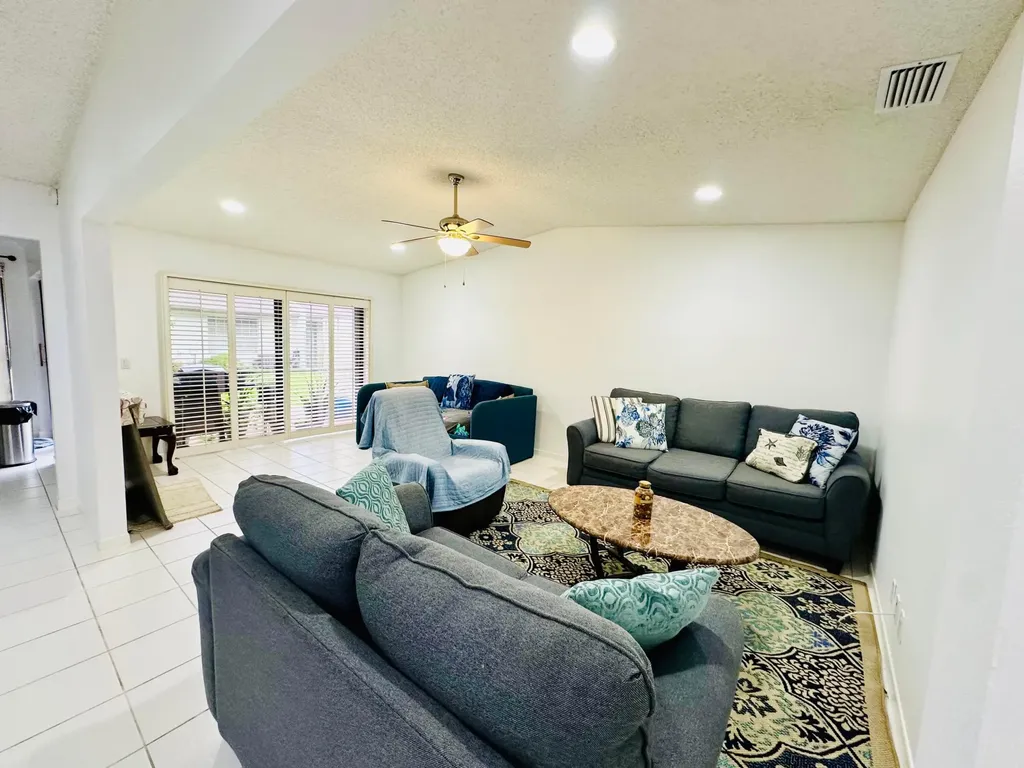5077 Forsythia Street Delray Beach FL 33484