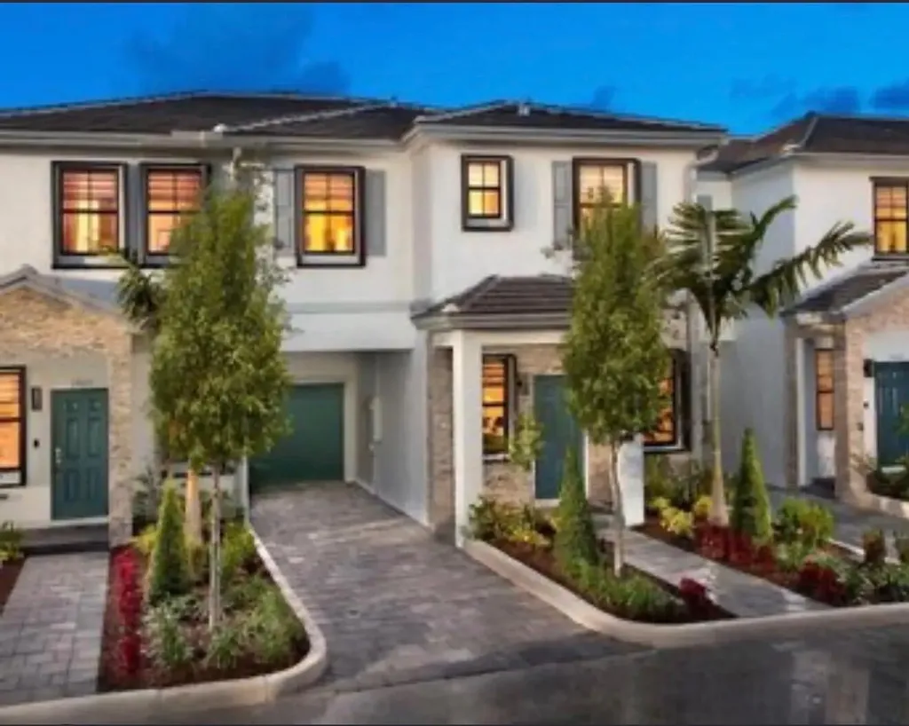 542 SW 19th Terrace Fort Lauderdale FL 33312