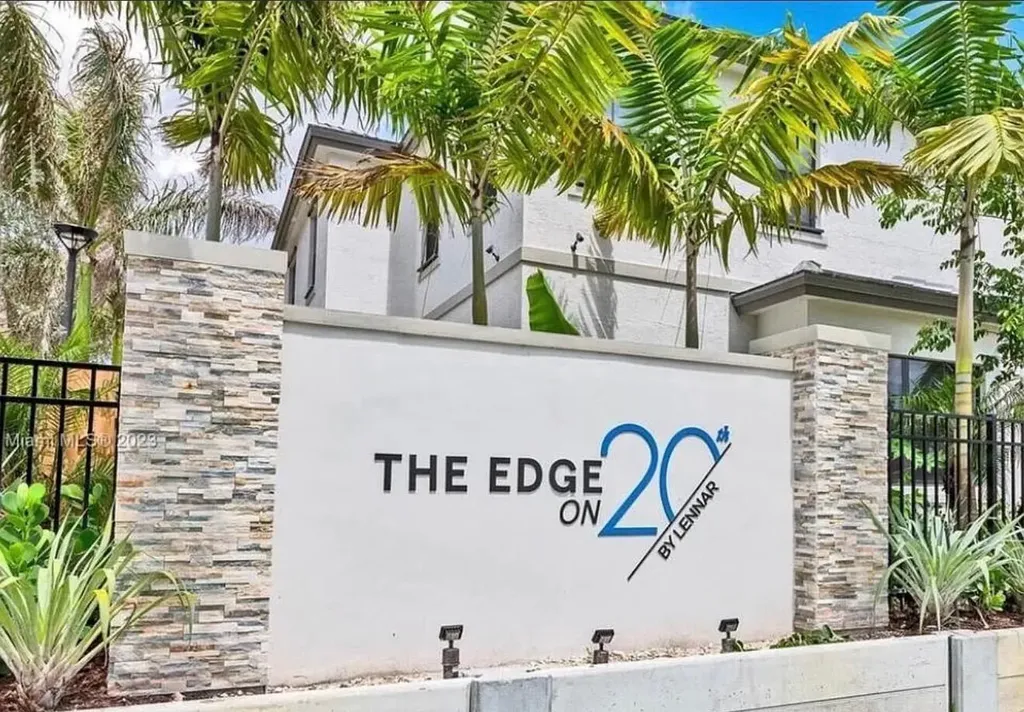 542 SW 19th Terrace Fort Lauderdale FL 33312