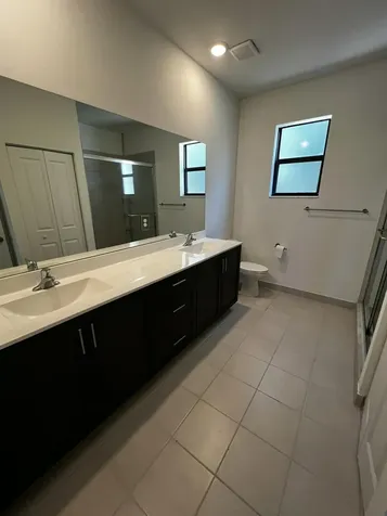 542 SW 19th Terrace Fort Lauderdale FL 33312