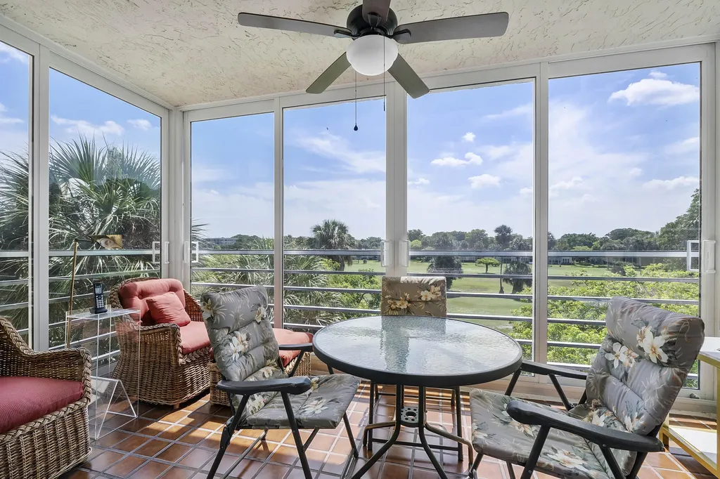 804 Cypress Grove Lane Pompano Beach FL 33069