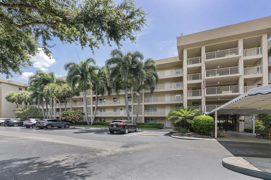 804 Cypress Grove Lane Pompano Beach FL 33069