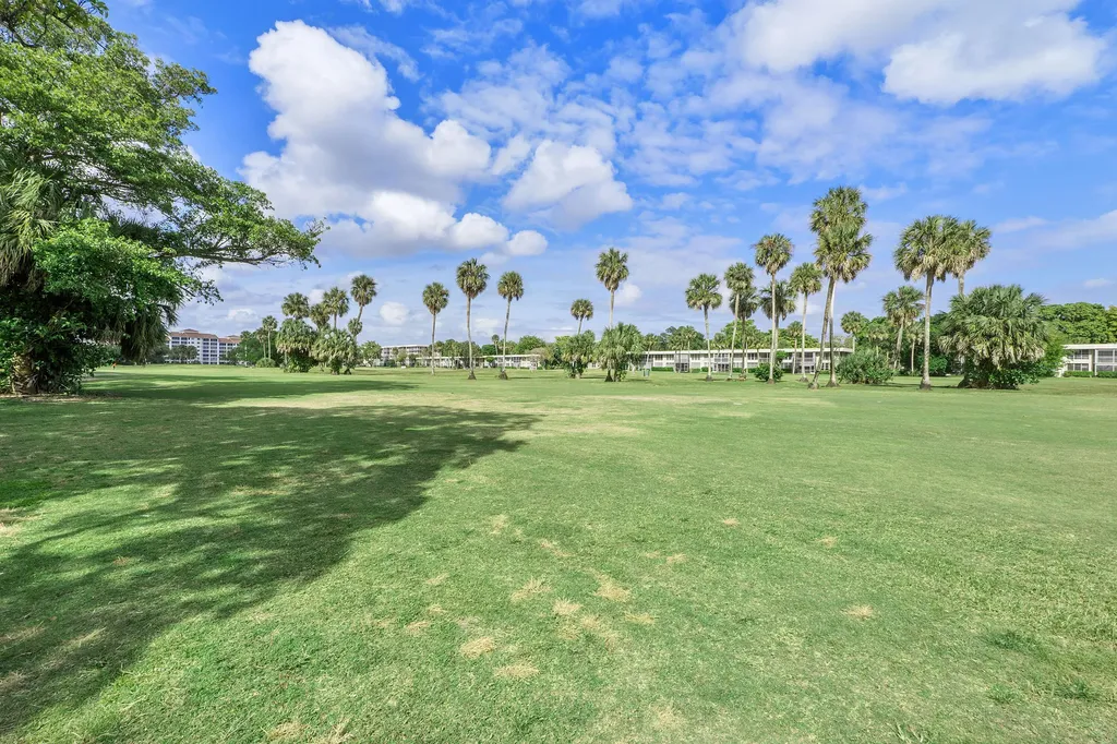 804 Cypress Grove Lane Pompano Beach FL 33069