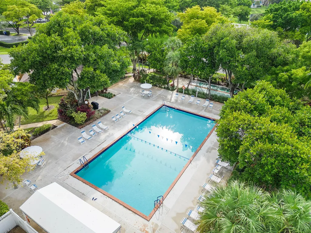 804 Cypress Grove Lane Pompano Beach FL 33069