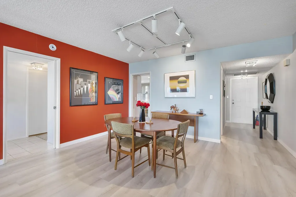 804 Cypress Grove Lane Pompano Beach FL 33069