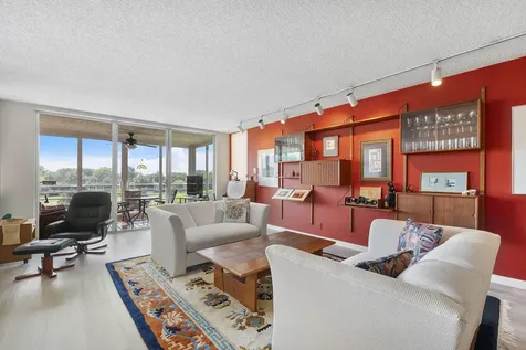 804 Cypress Grove Lane Pompano Beach FL 33069