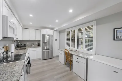 804 Cypress Grove Lane Pompano Beach FL 33069