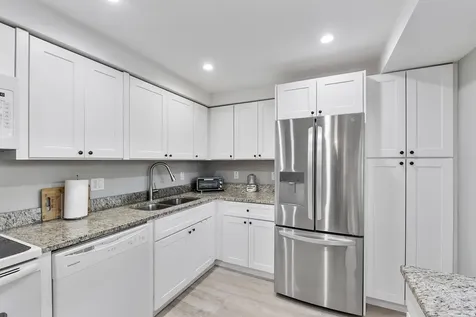 804 Cypress Grove Lane Pompano Beach FL 33069