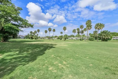 804 Cypress Grove Lane Pompano Beach FL 33069