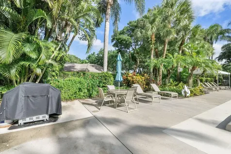 804 Cypress Grove Lane Pompano Beach FL 33069