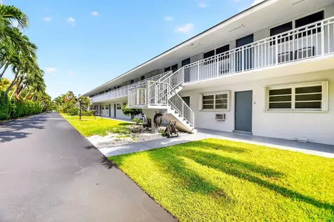 2430 S Federal Highway Boynton Beach FL 33435