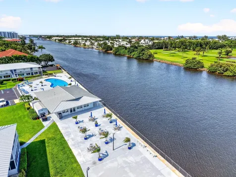 2430 S Federal Highway Boynton Beach FL 33435