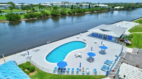 2430 S Federal Highway Boynton Beach FL 33435
