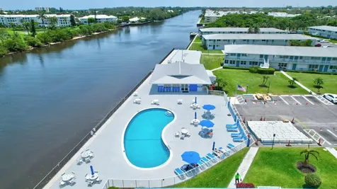 2430 S Federal Highway Boynton Beach FL 33435