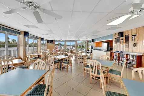 2430 S Federal Highway Boynton Beach FL 33435