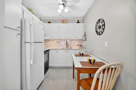 2430 S Federal Highway Boynton Beach FL 33435
