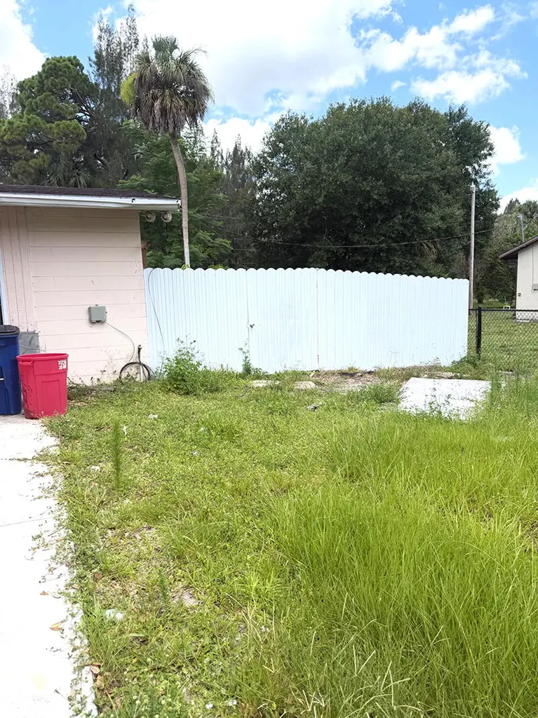 901 Sheldon Avenue Lehigh Acres FL 33936