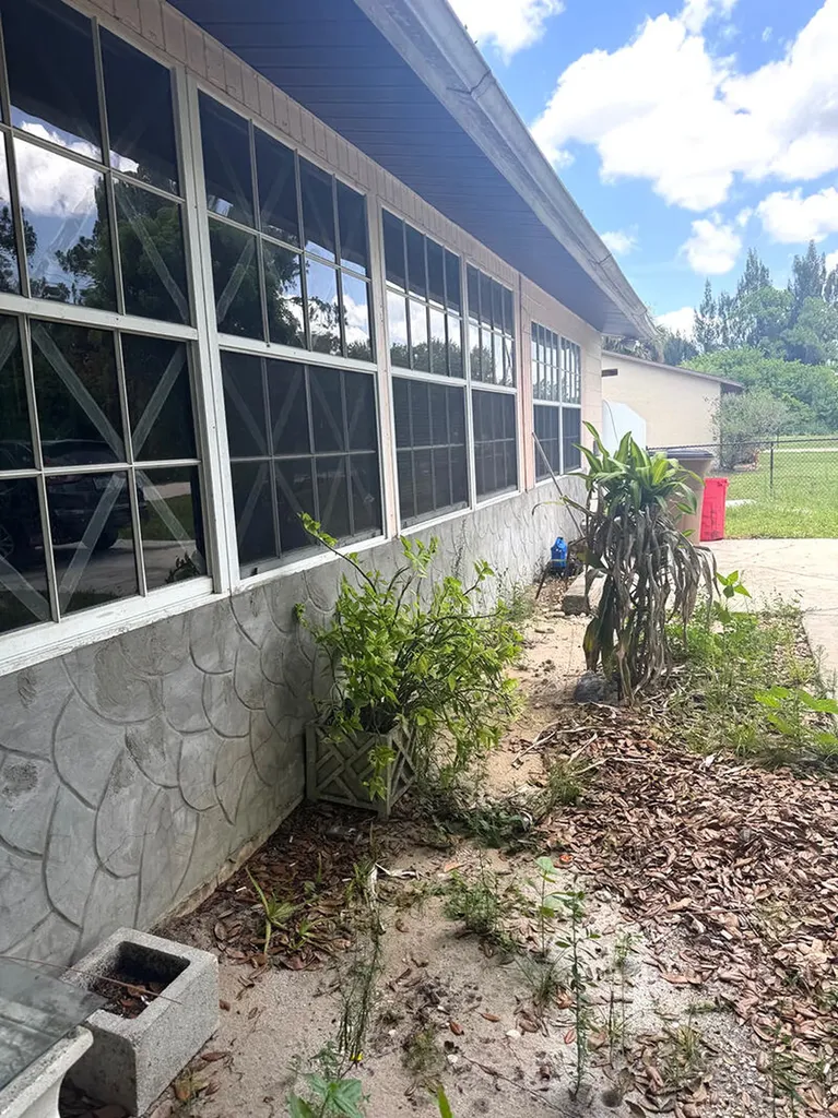 901 Sheldon Avenue Lehigh Acres FL 33936
