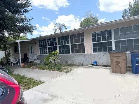 901 Sheldon Avenue Lehigh Acres FL 33936