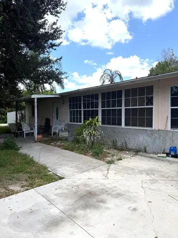 901 Sheldon Avenue Lehigh Acres FL 33936