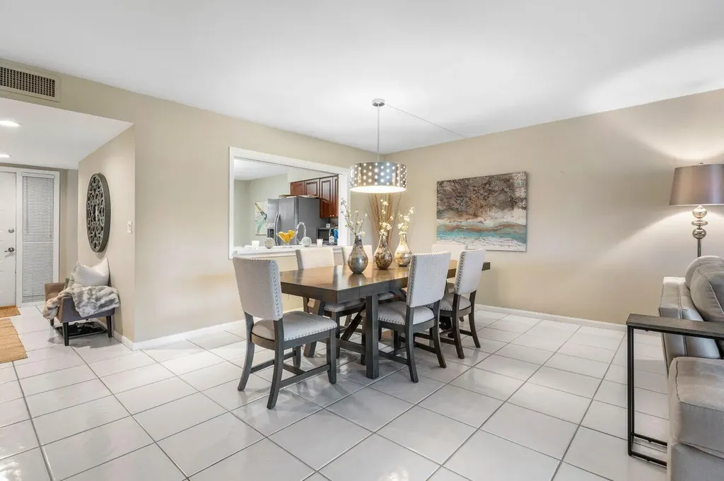 6368 Aspen Glen Circle Boynton Beach FL 33437