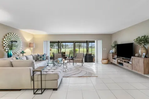 6368 Aspen Glen Circle Boynton Beach FL 33437