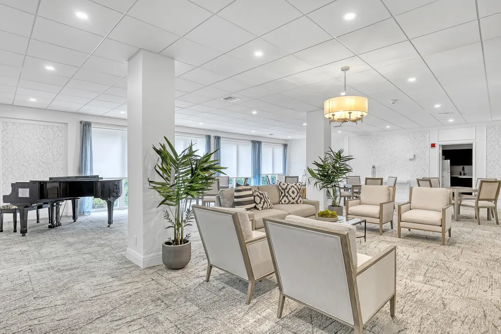 2295 S Ocean Boulevard Palm Beach FL 33480