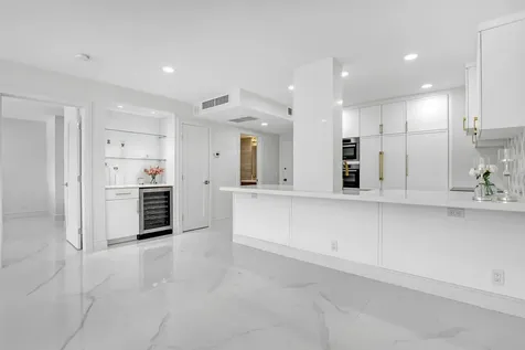 2295 S Ocean Boulevard Palm Beach FL 33480