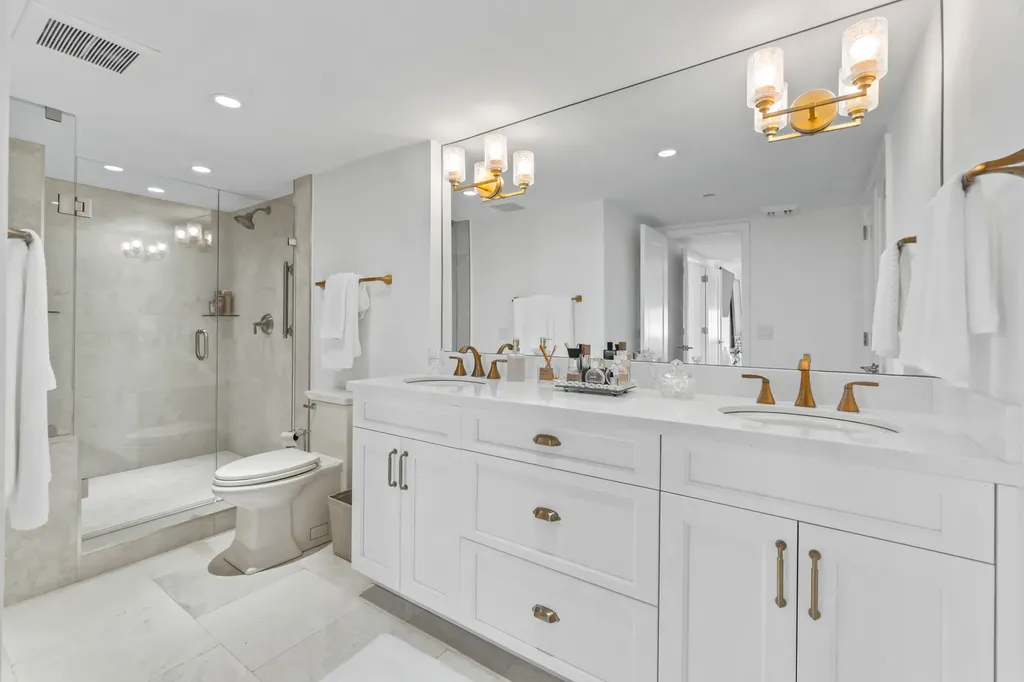 2295 S Ocean Boulevard Palm Beach FL 33480
