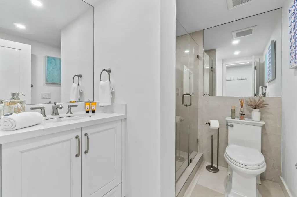 2295 S Ocean Boulevard Palm Beach FL 33480