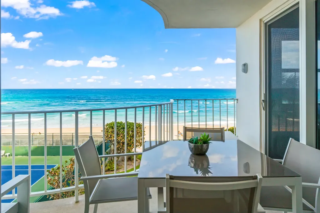 2295 S Ocean Boulevard Palm Beach FL 33480