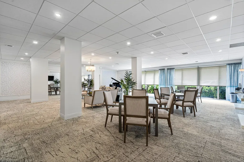 2295 S Ocean Boulevard Palm Beach FL 33480