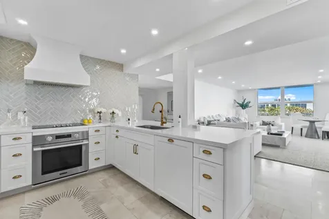 2295 S Ocean Boulevard Palm Beach FL 33480