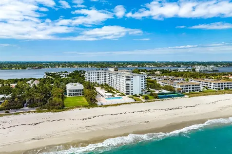 2295 S Ocean Boulevard Palm Beach FL 33480